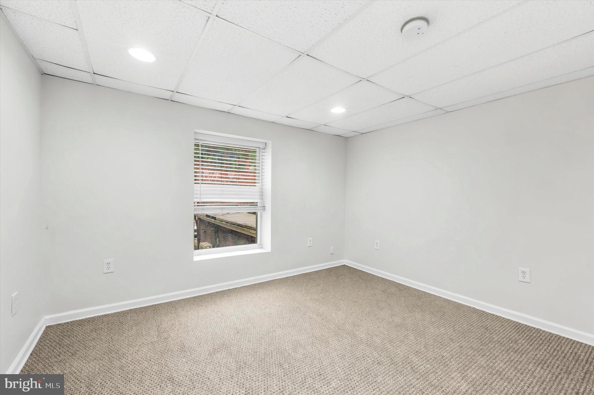 35 S 19TH STREET 2