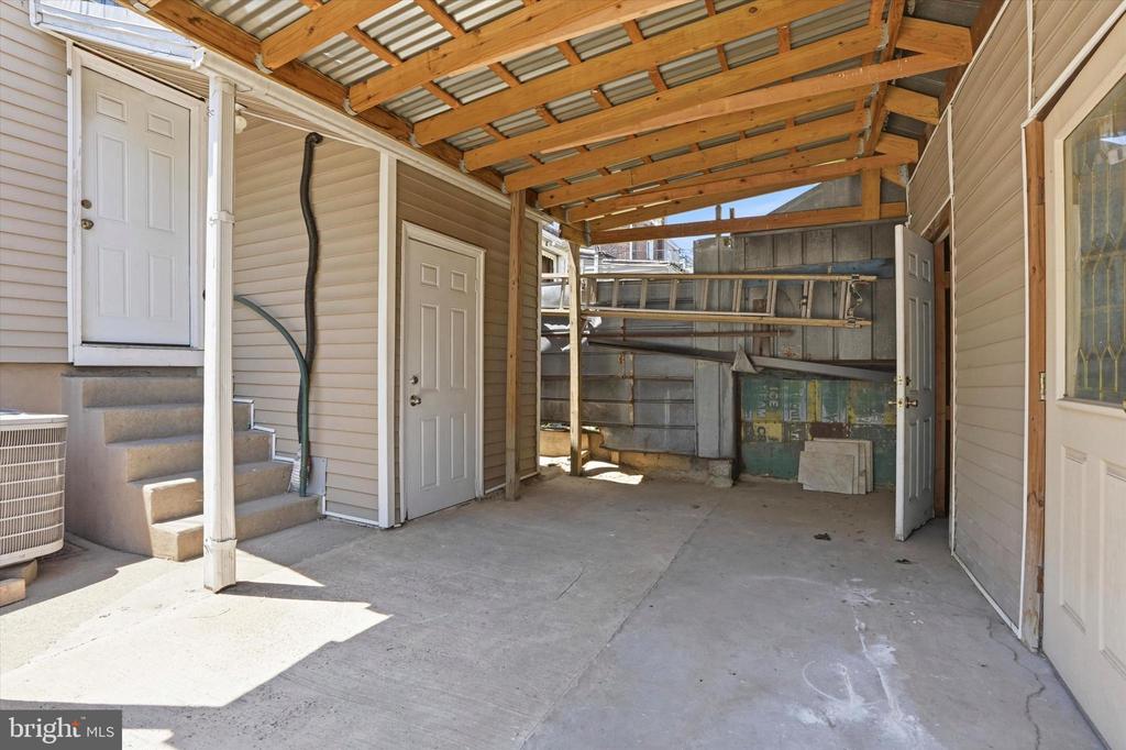 269 W WINGOHOCKING STREET