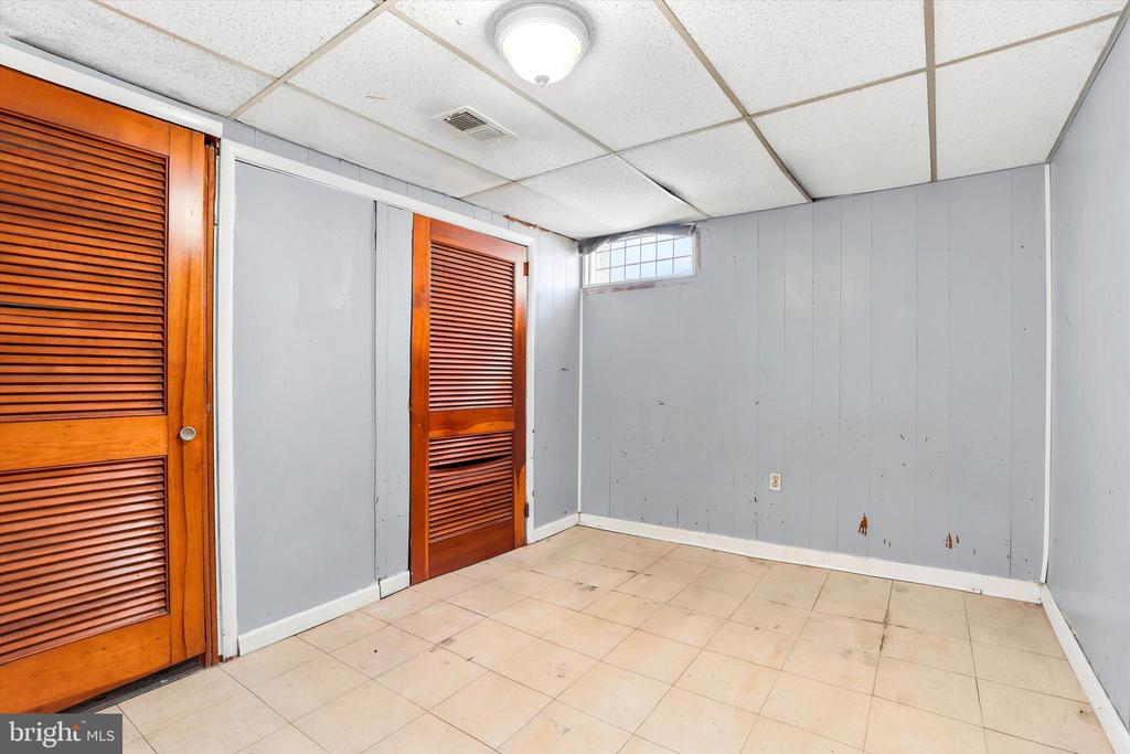 269 W WINGOHOCKING STREET