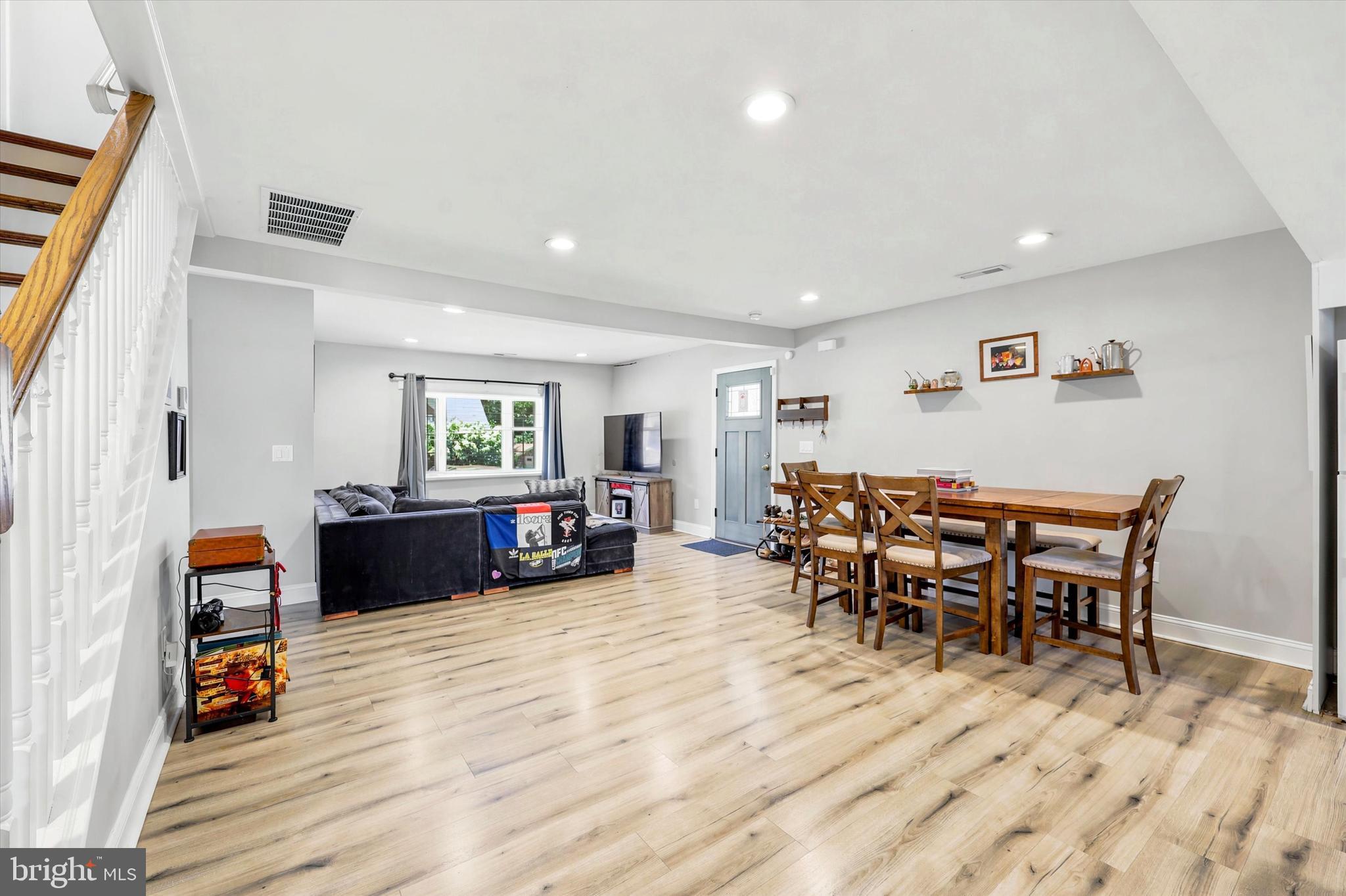 9345 ANNAPOLIS ROAD