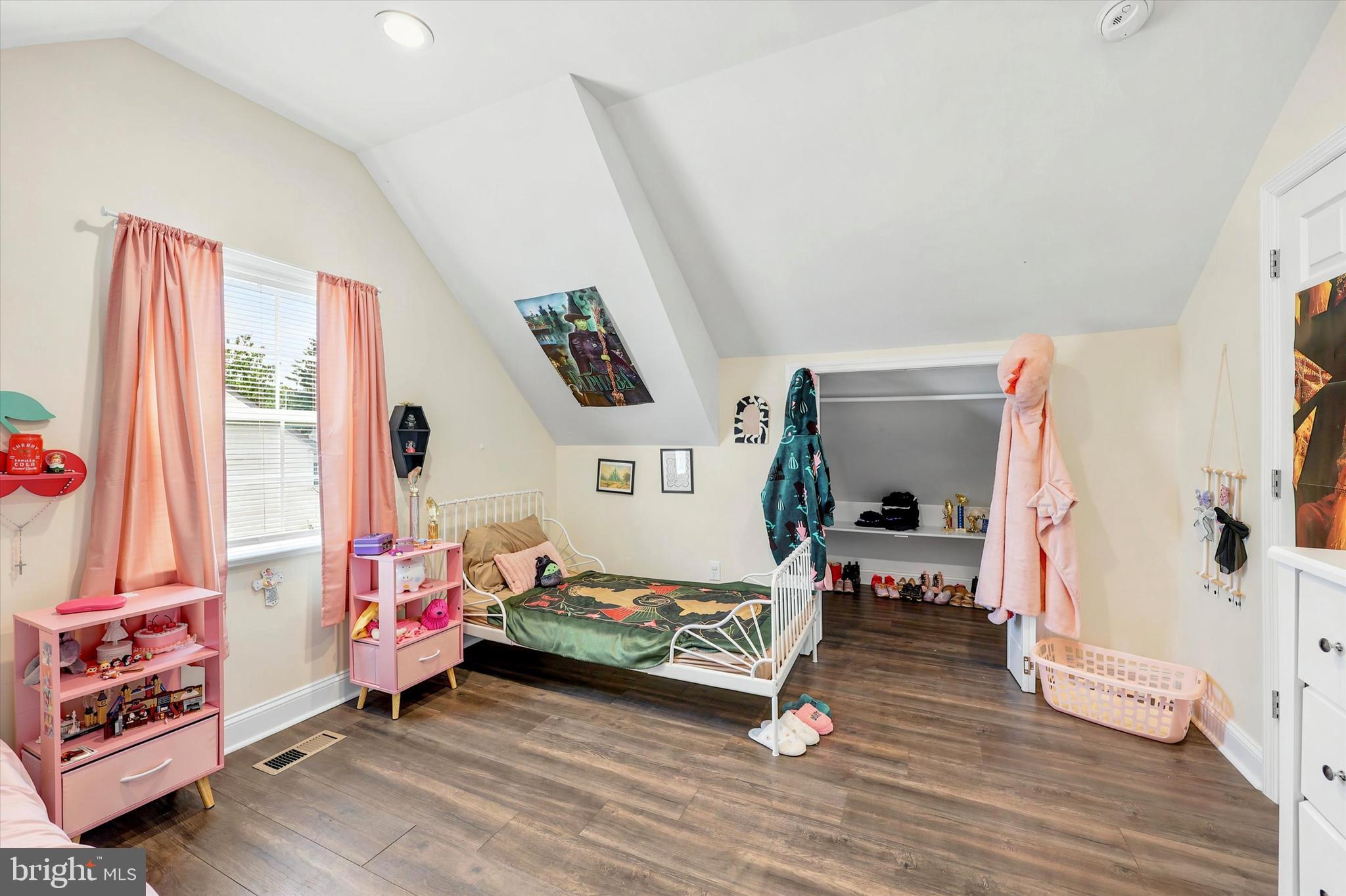 9345 ANNAPOLIS ROAD