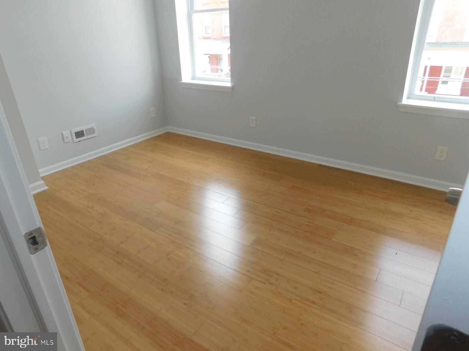 1105 N 42ND STREET