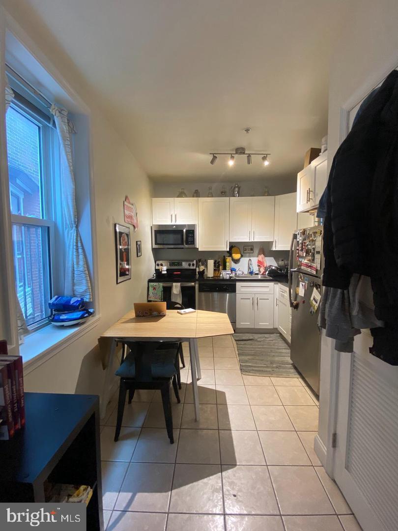 922 S 49TH STREET 00 1