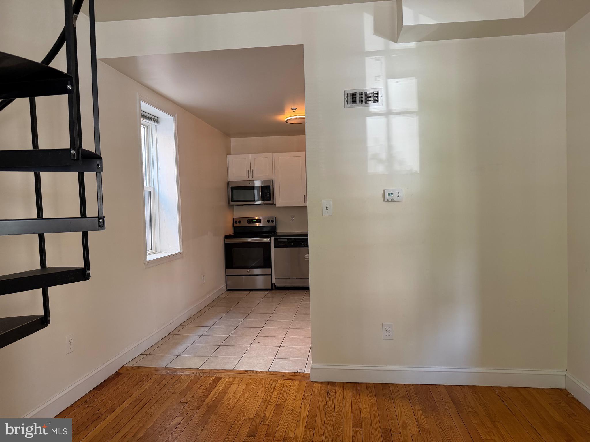 922 S 49TH STREET 00 1
