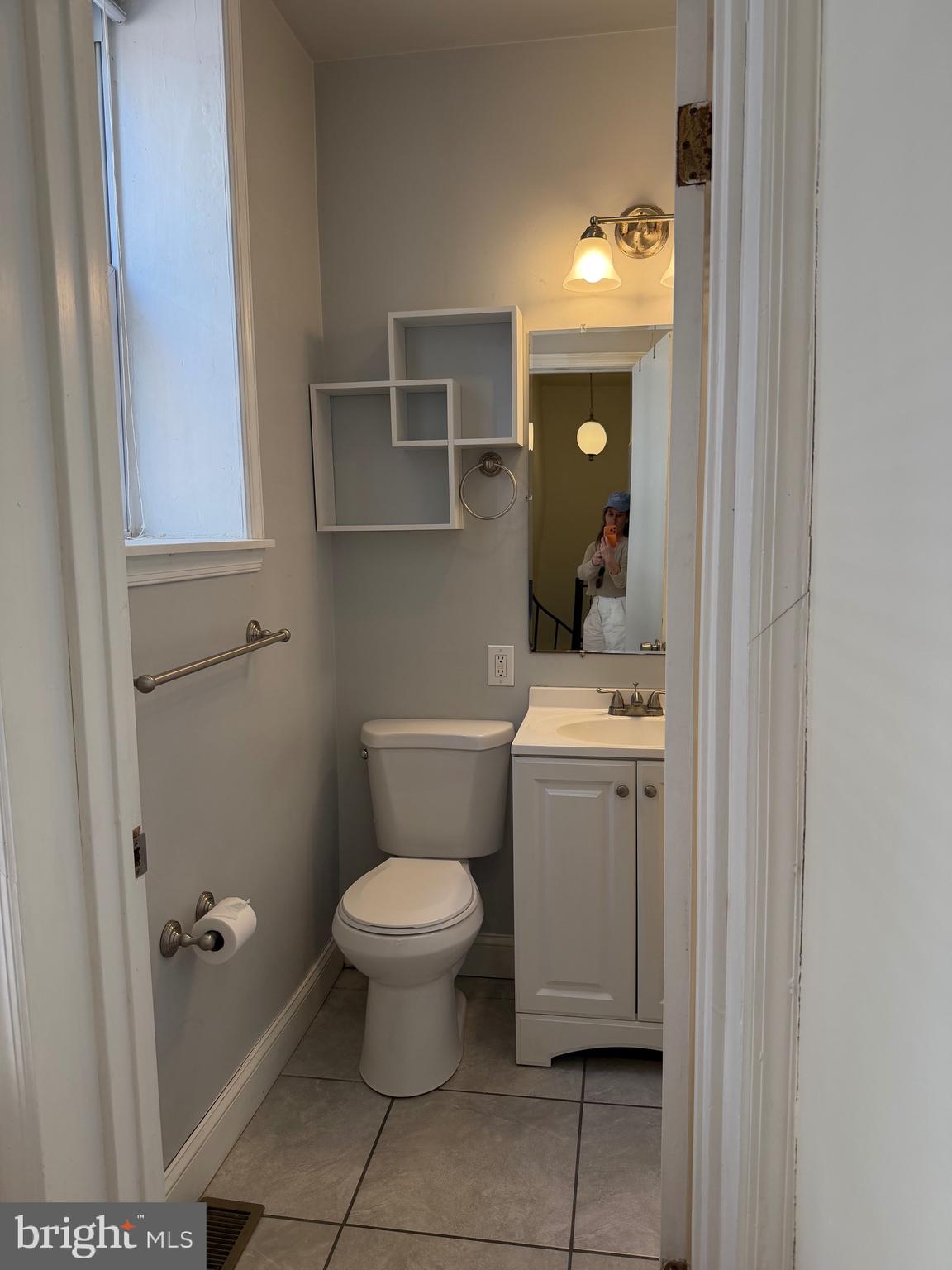 922 S 49TH STREET 00 1
