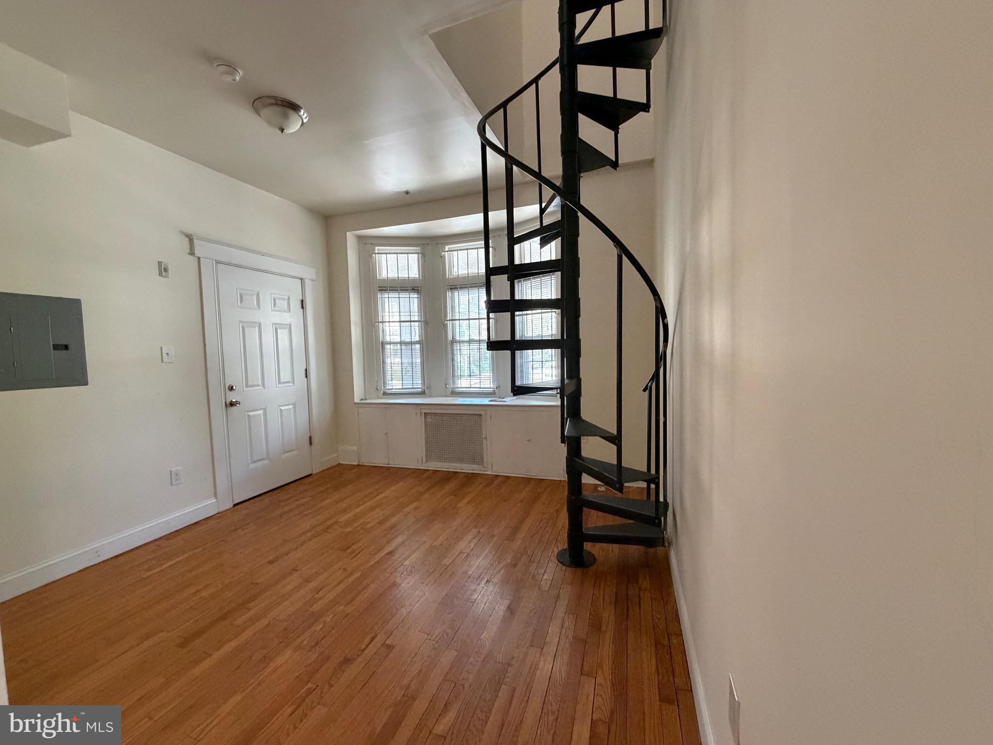 922 S 49TH STREET 00 1