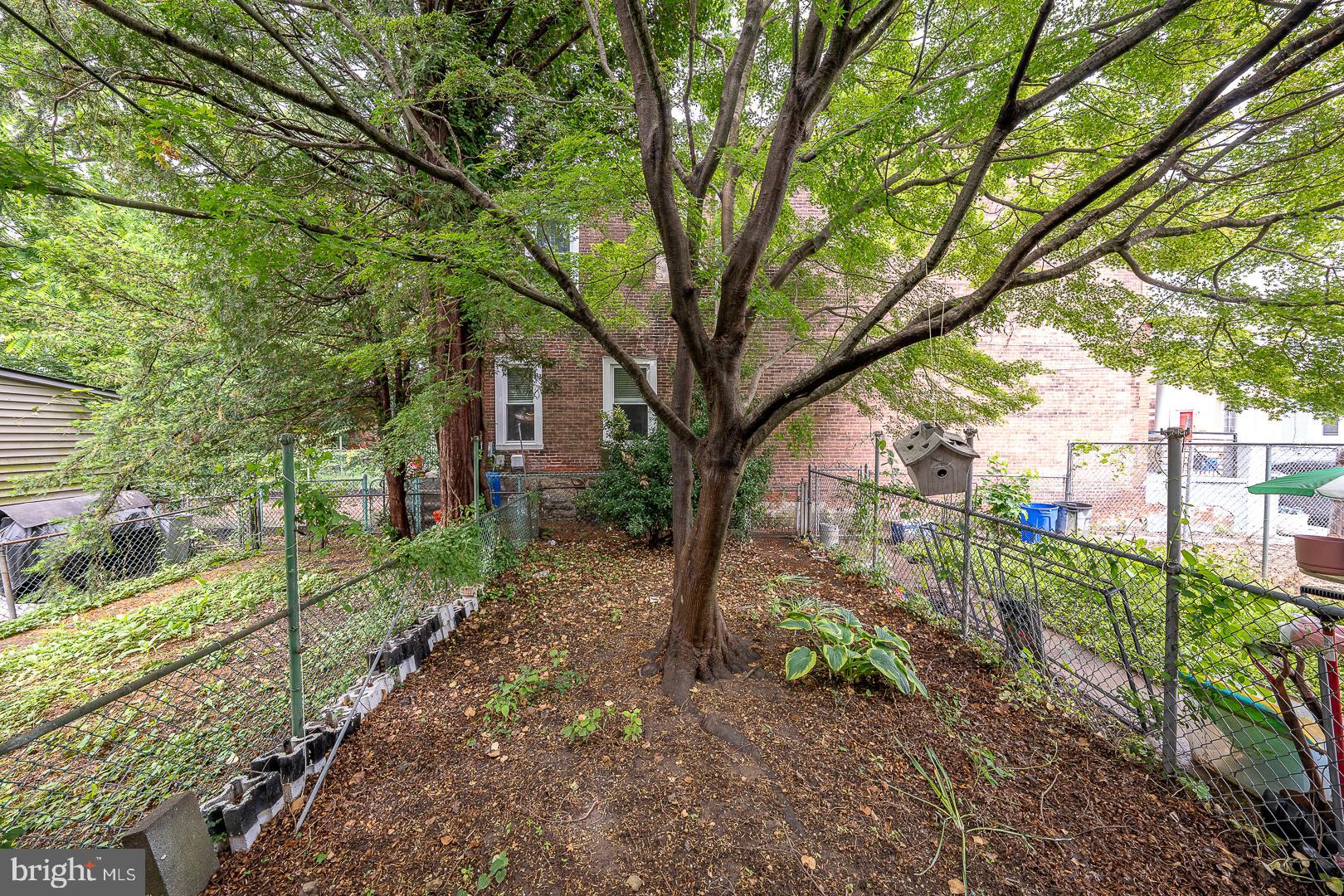 405 W PENN STREET