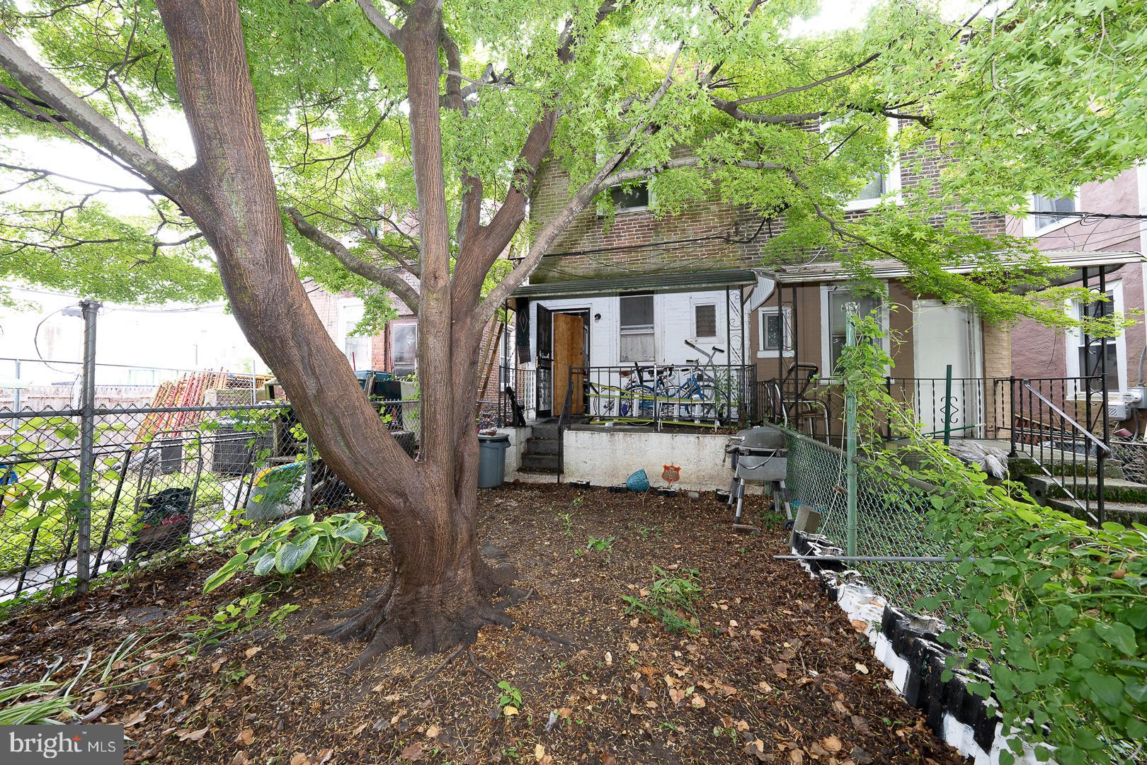 405 W PENN STREET