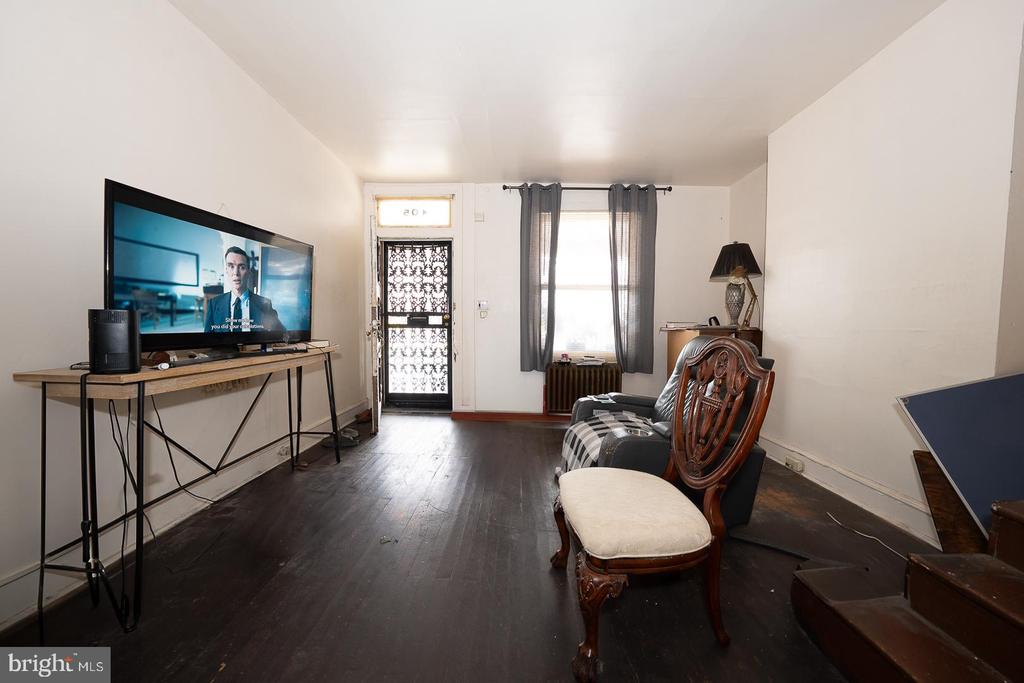 405 W PENN STREET