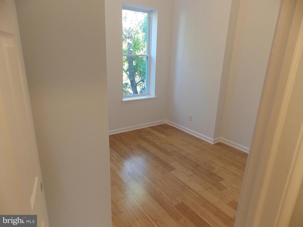 442 N 52ND STREET