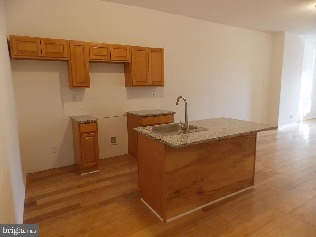 442 N 52ND STREET