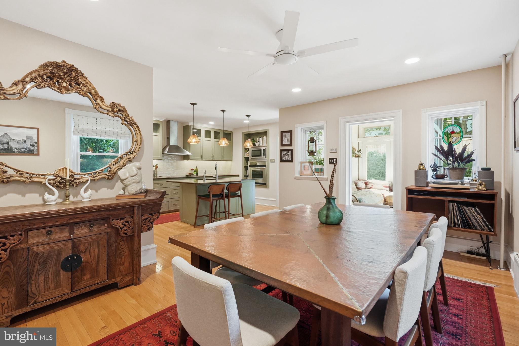 414 W PRICE STREET