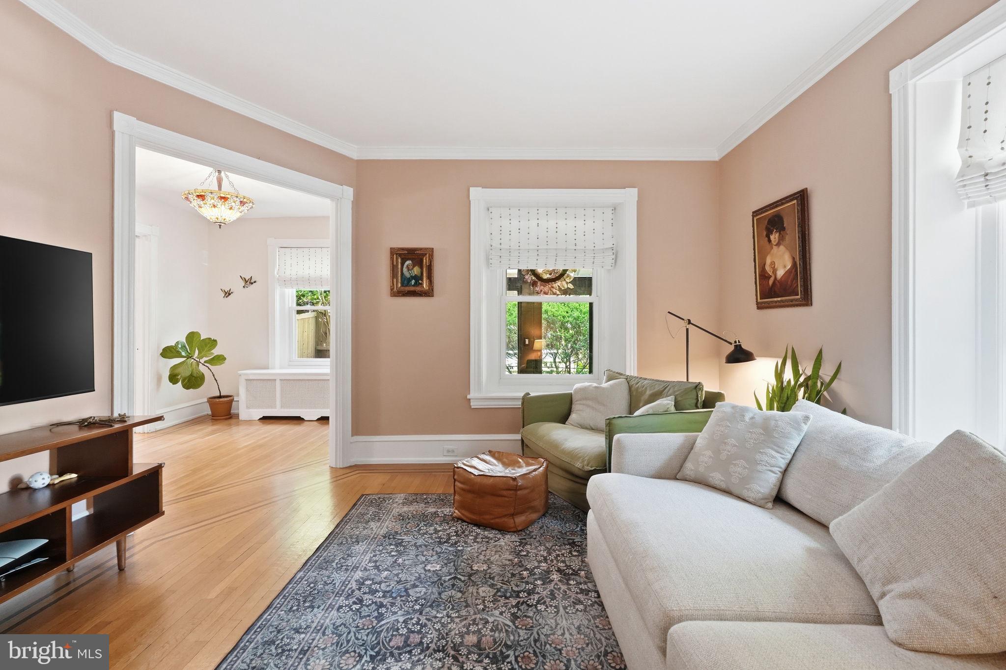 414 W PRICE STREET
