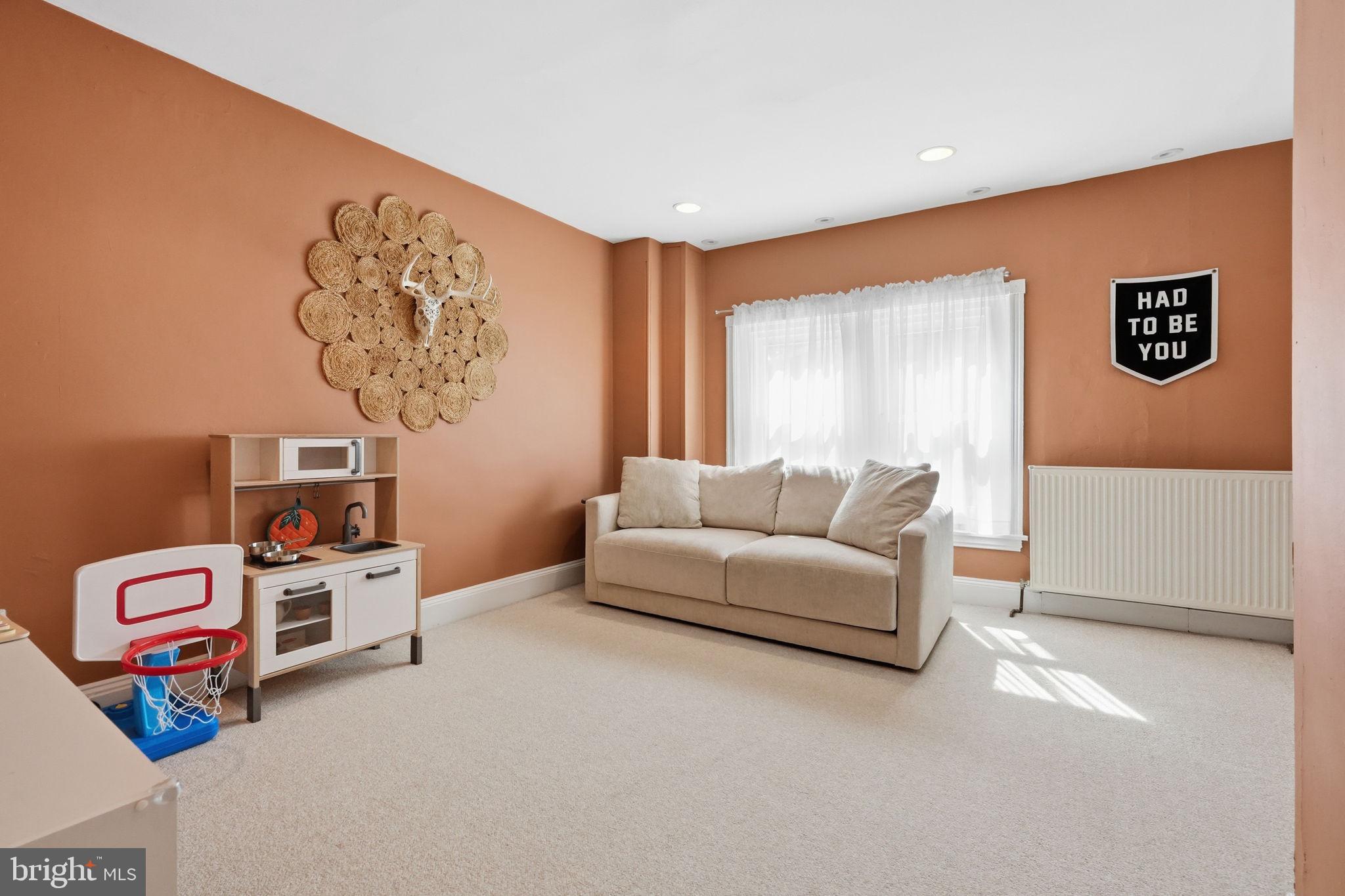 414 W PRICE STREET