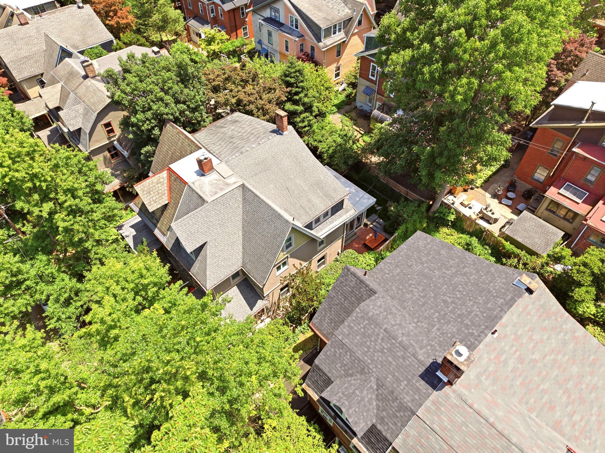 414 W PRICE STREET