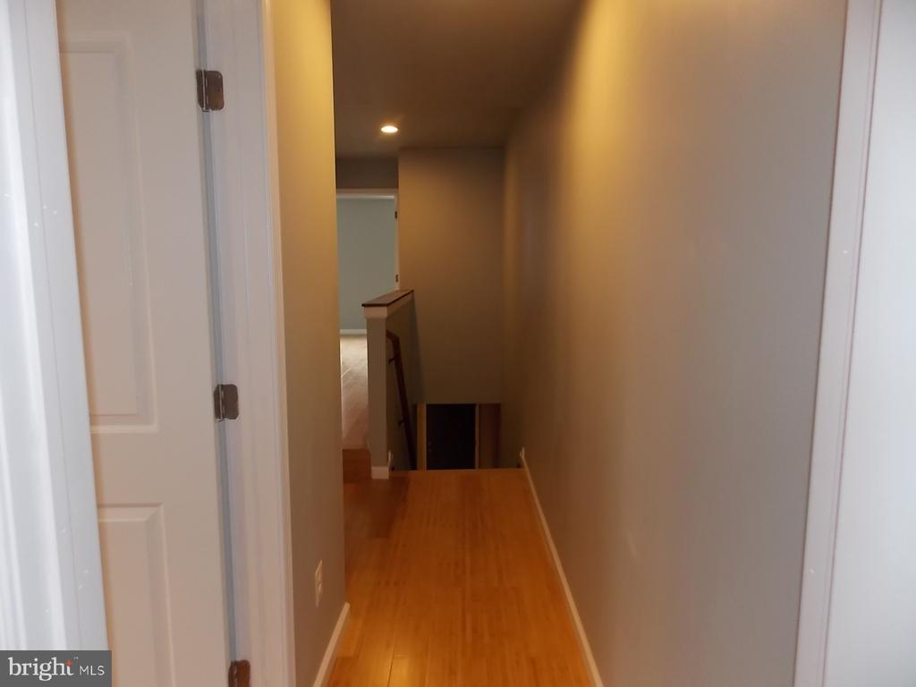 1115 W CUMBERLAND STREET