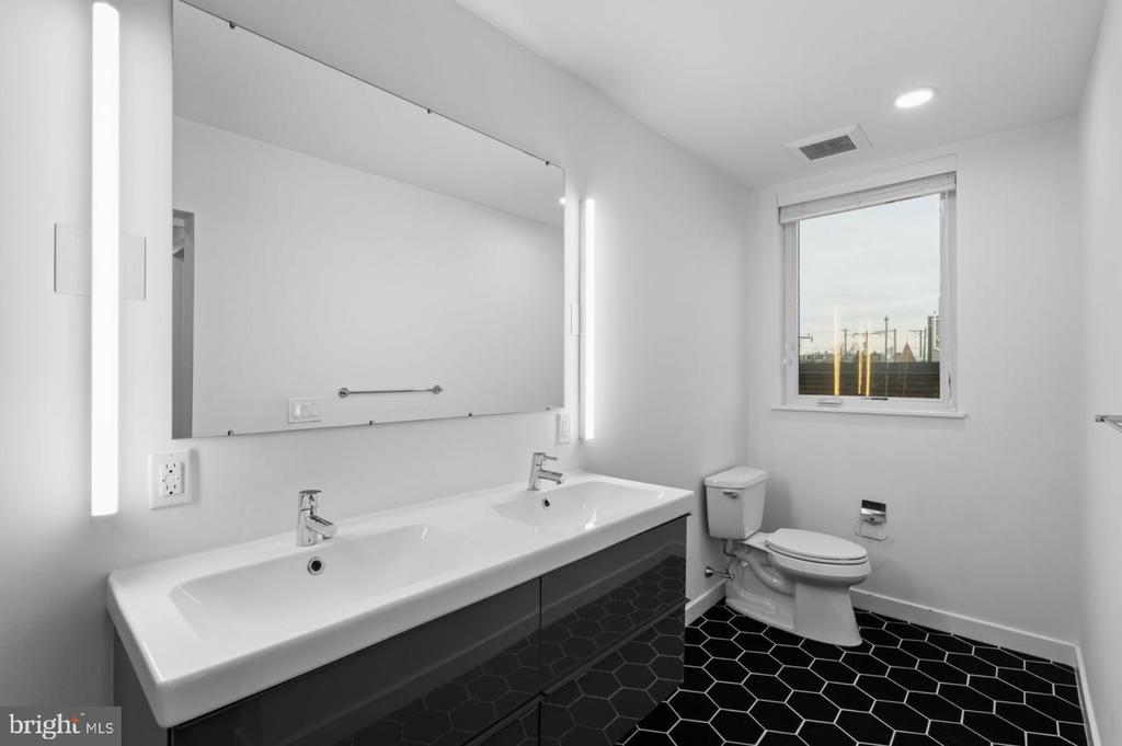 1501 N 31ST STREET 405