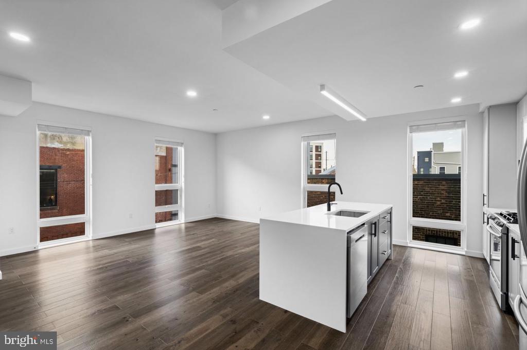 1501 N 31ST STREET 405