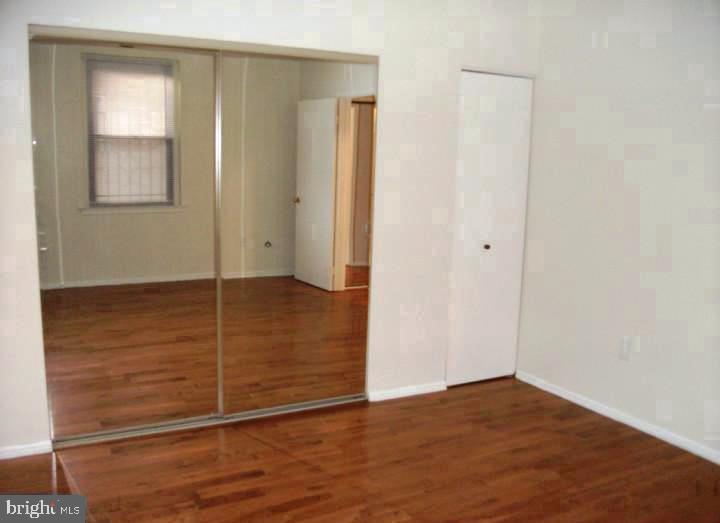 912 SPRUCE STREET 00 5