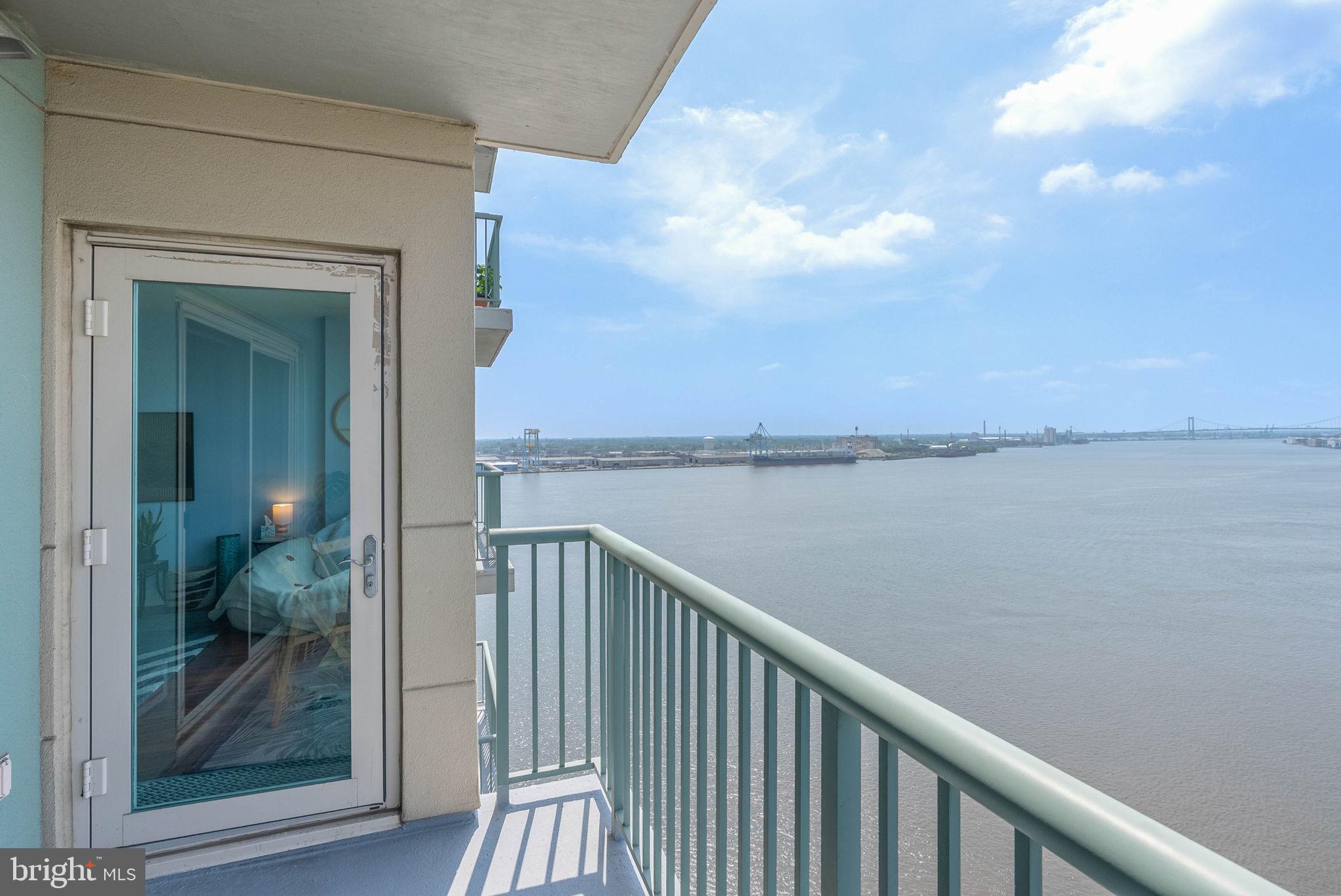 717 S COLUMBUS BOULEVARD 1216