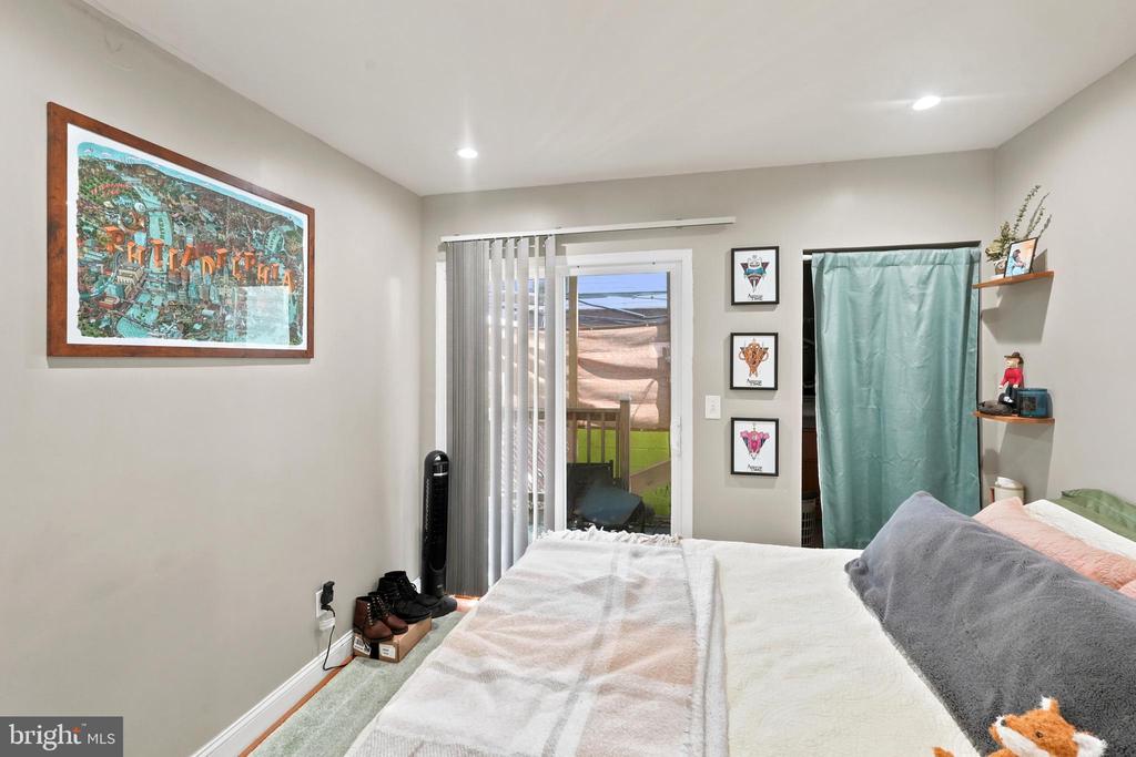 402 DURFOR STREET Unit: 1ST FLOOR