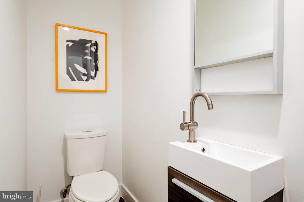 2019 BLAIR STREET 3A