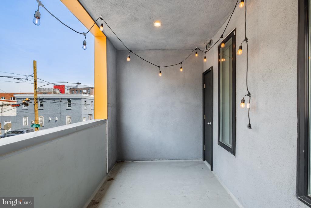2019 BLAIR STREET 3A