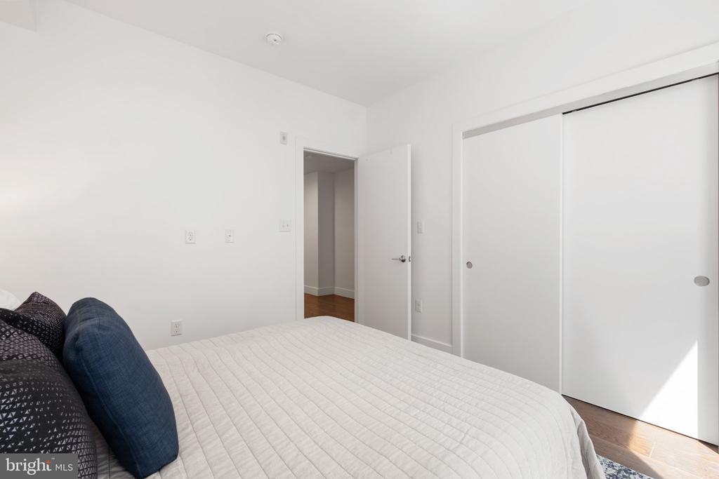 2019 BLAIR STREET 3A