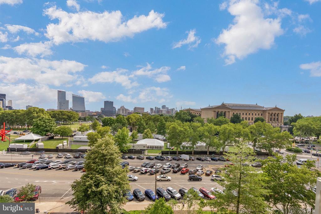 2401 PENNSYLVANIA AVENUE 7C52