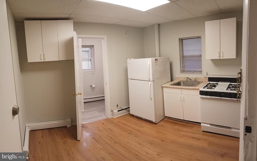 920 E PASSYUNK AVENUE 2