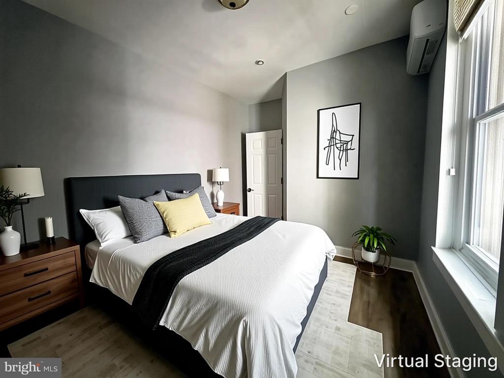 6041 HAZEL AVENUE Unit: 1