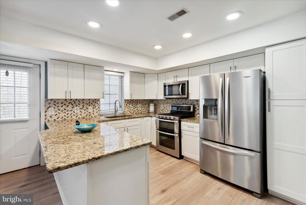 535 GERHARD STREET Unit: 1