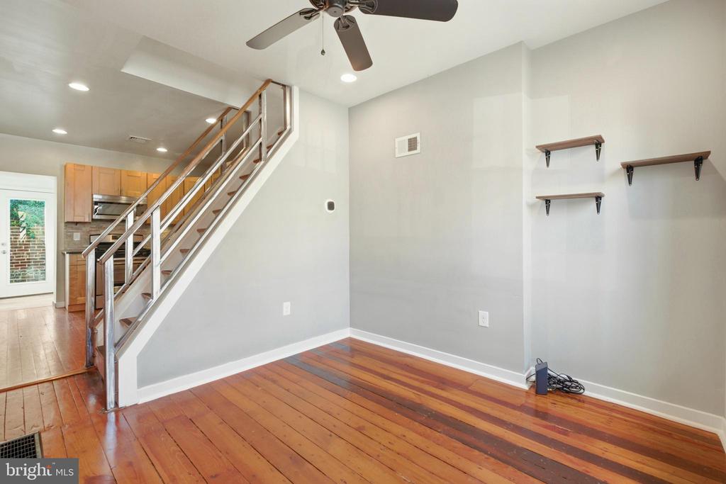 2663 MARTHA STREET