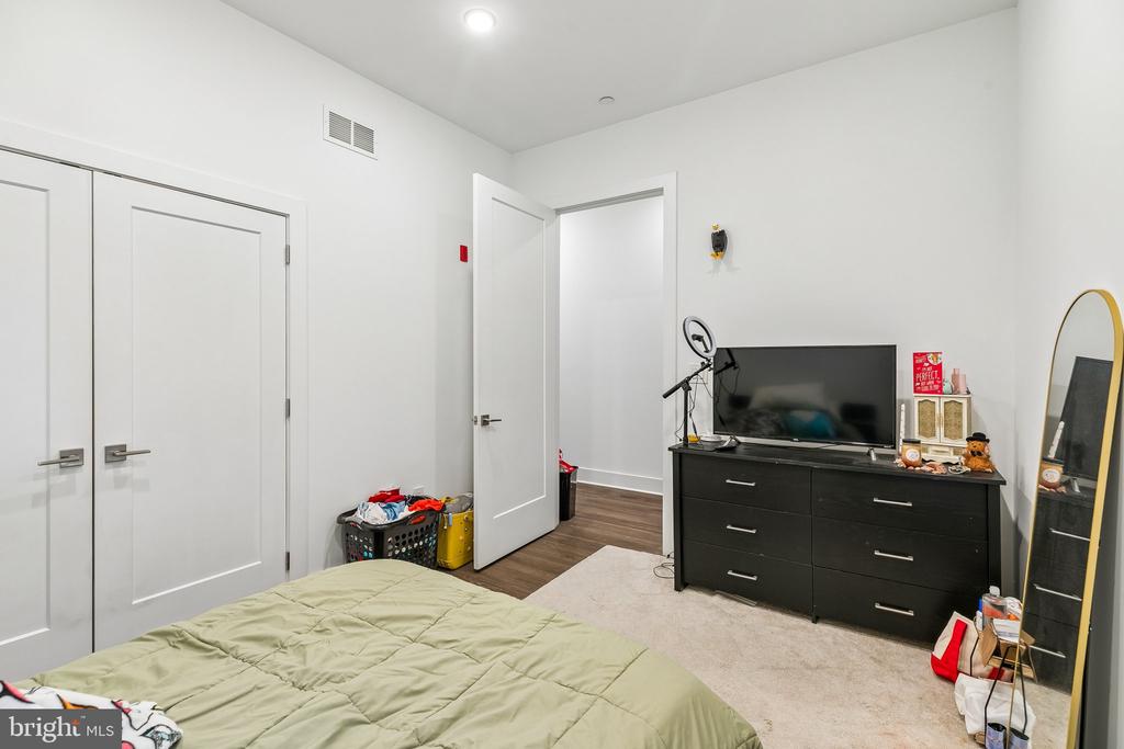 2019 E SUSQUEHANNA AVENUE