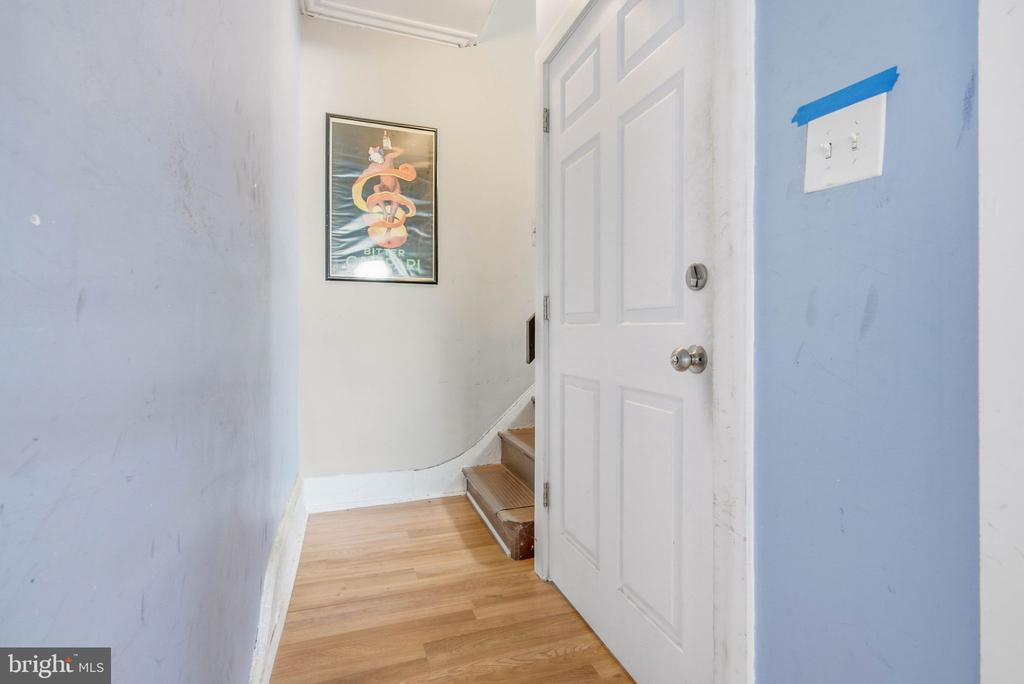 673 N 11TH STREET