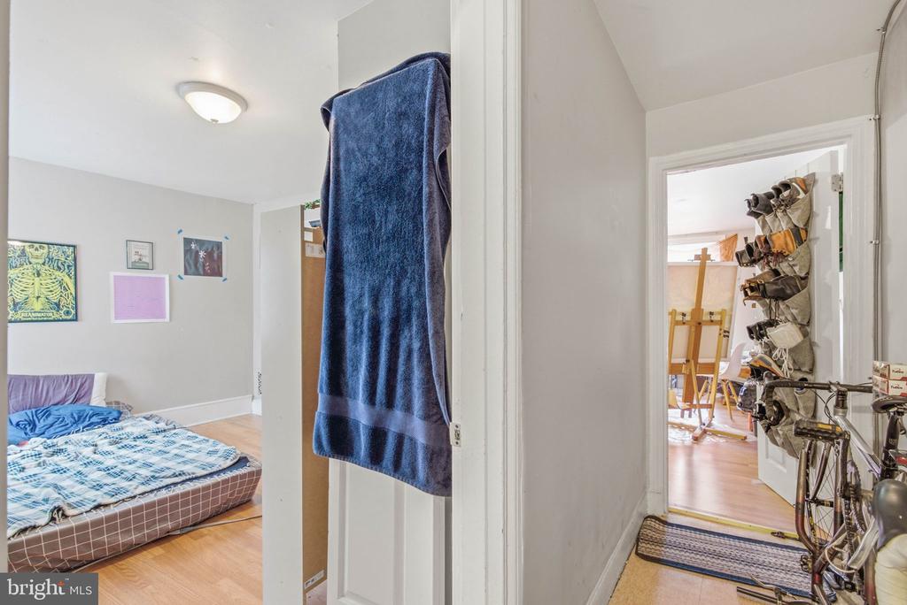 673 N 11TH STREET