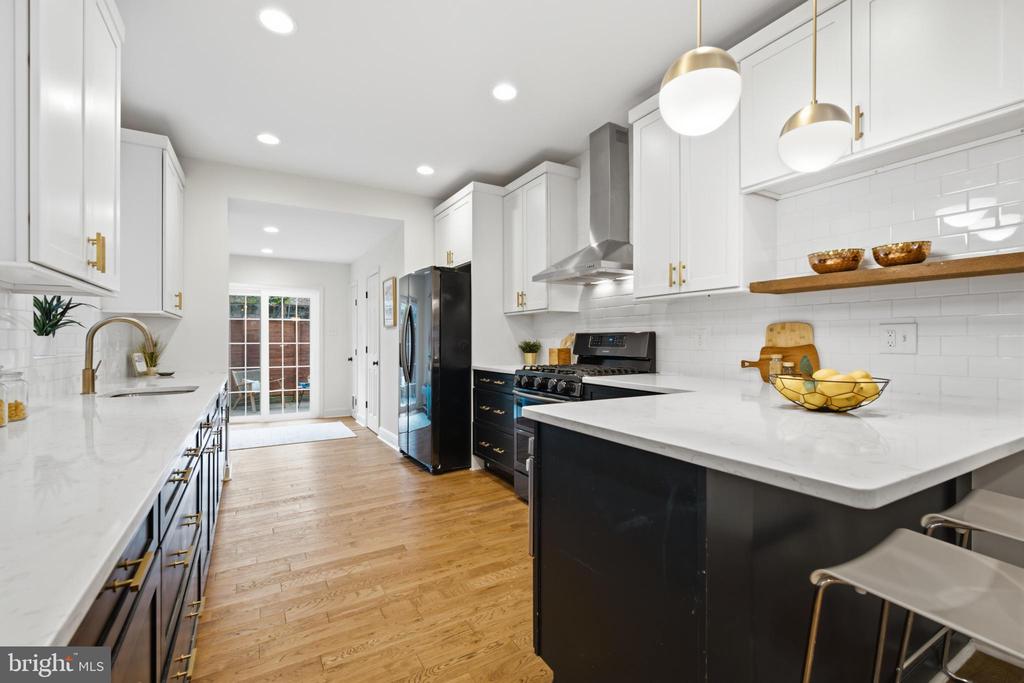 841 N 27TH STREET