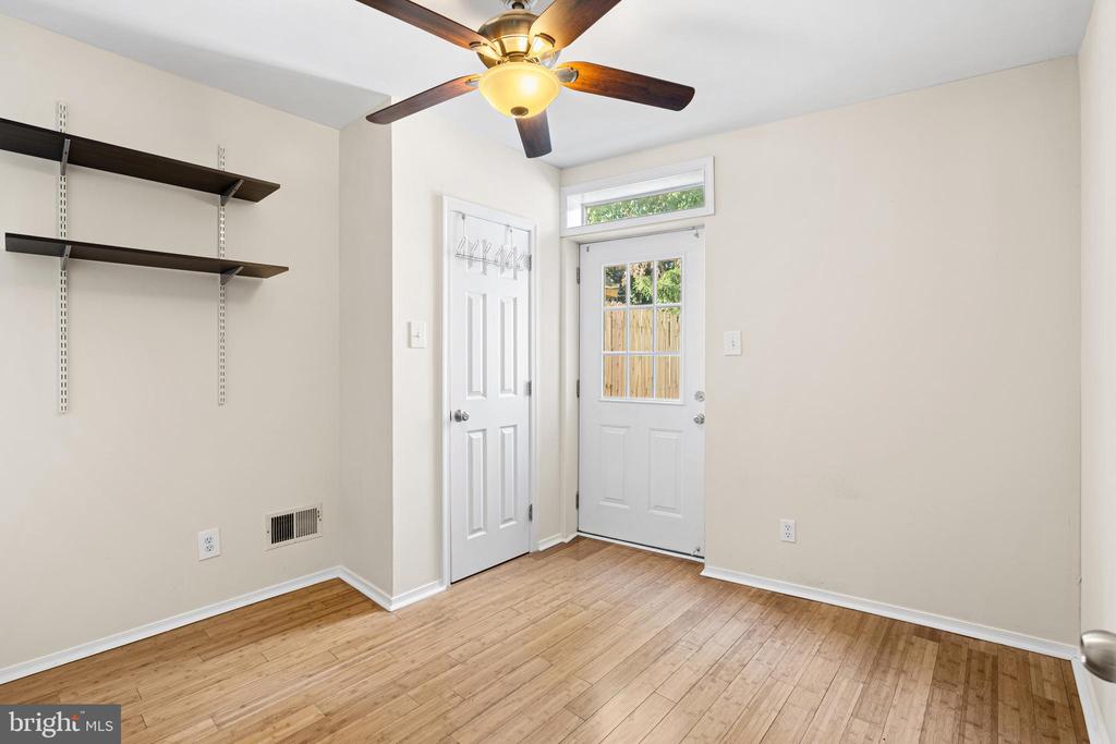 4447 BAKER STREET