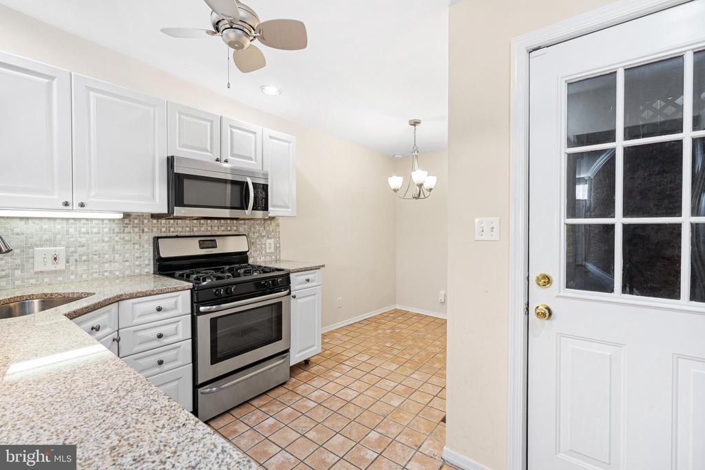 4447 BAKER STREET