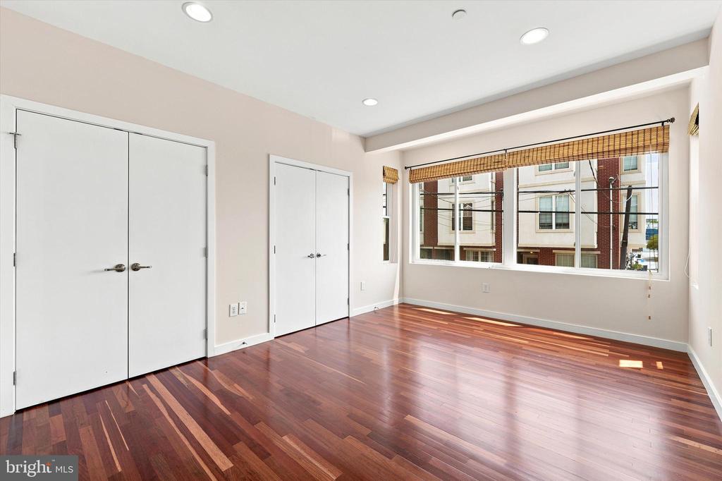 2000 KIMBALL STREET Unit: B3