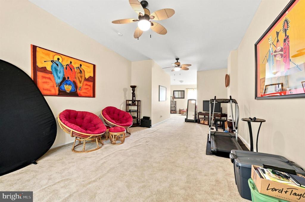 5018 WALNUT STREET