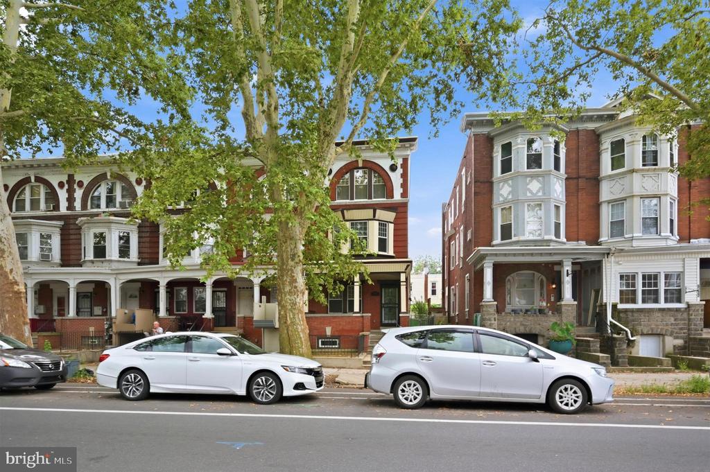 5018 WALNUT STREET