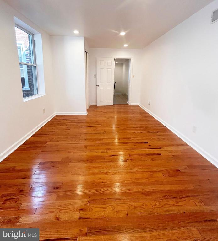7053 PASCHALL AVENUE Unit: UNIT #2