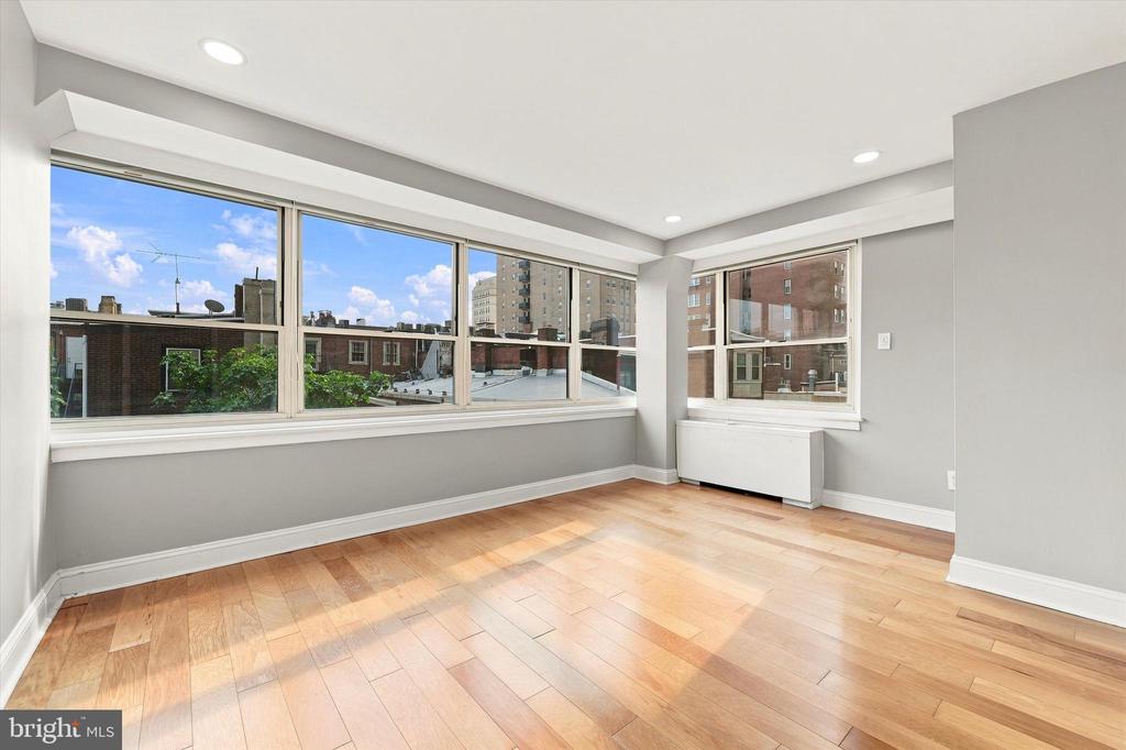 1810 RITTENHOUSE SQUARE Unit: 408