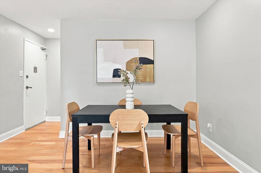 1810 RITTENHOUSE SQUARE Unit: 408