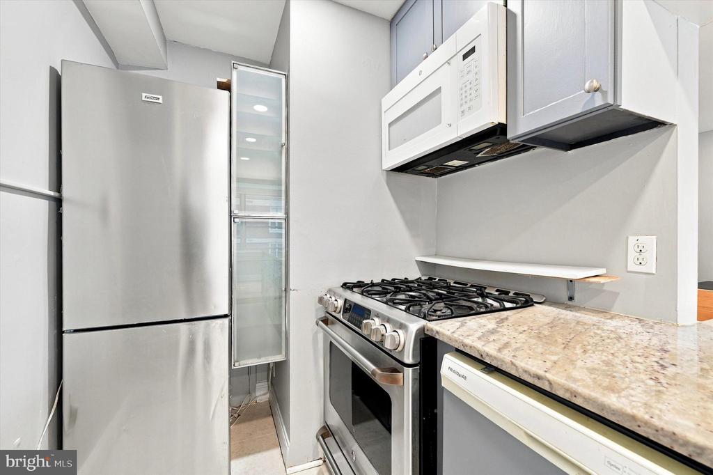1810 RITTENHOUSE SQUARE Unit: 408