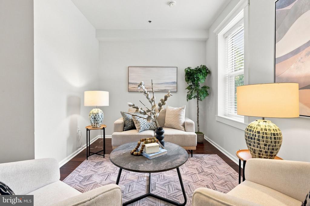 1509 CHRISTIAN STREET Unit: 2