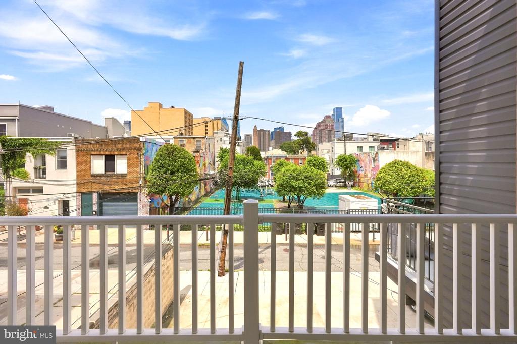 1509 CHRISTIAN STREET Unit: 2