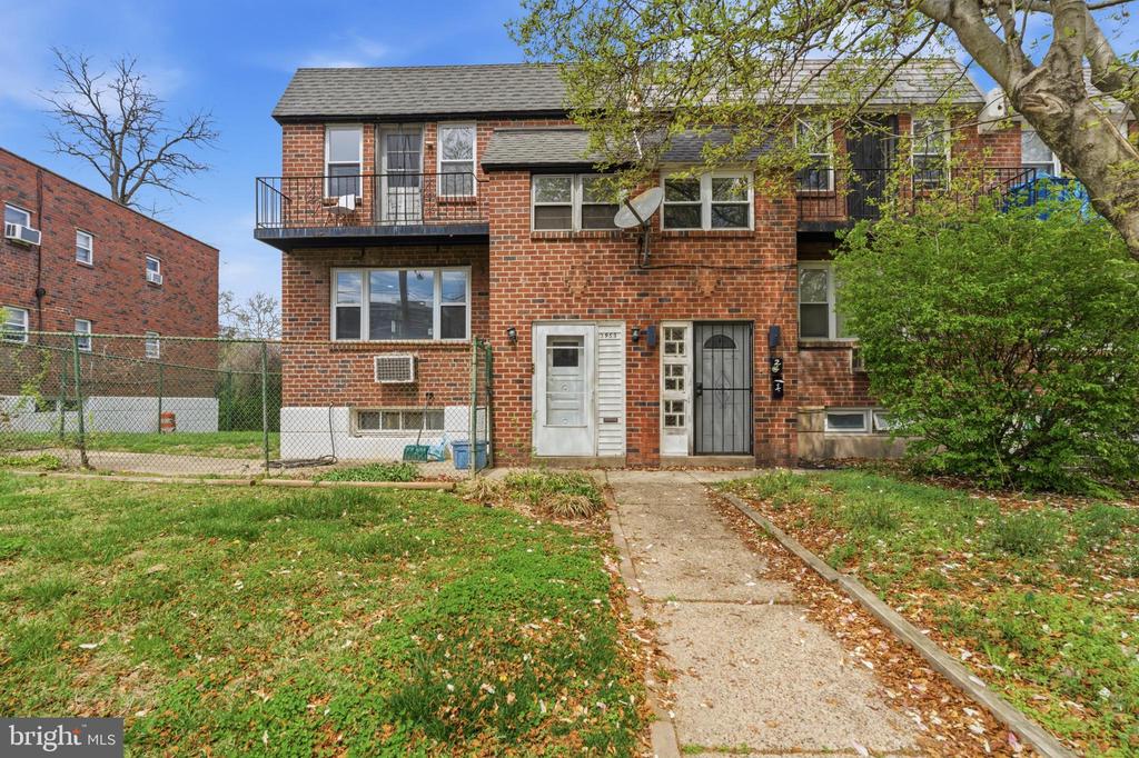 3953 LANKENAU AVENUE Unit: APARTMENT "B"
