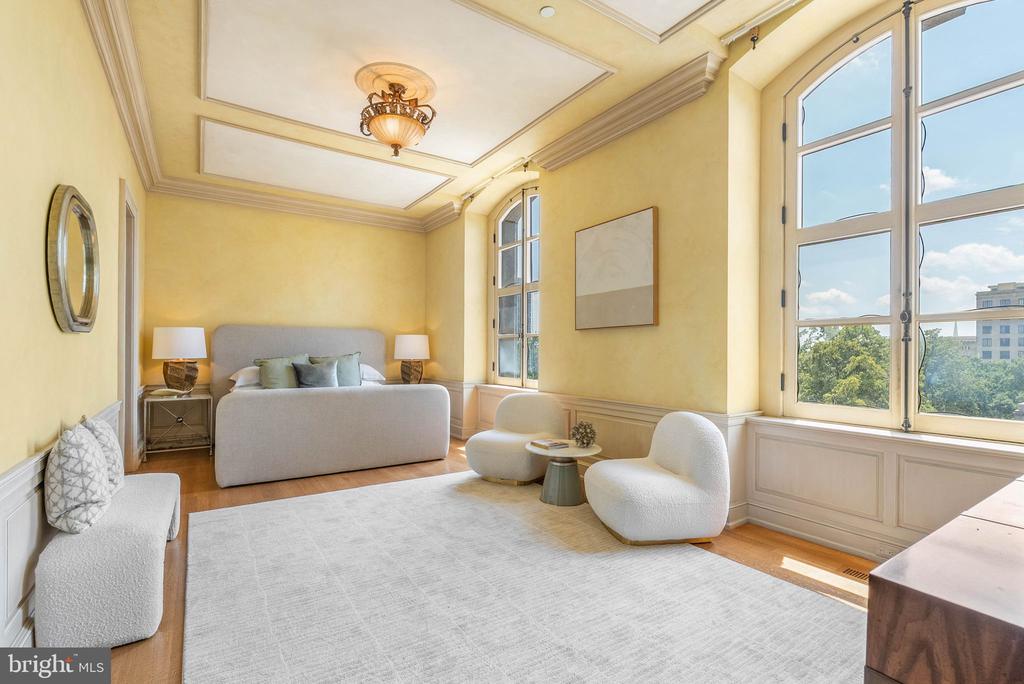 421 CHESTNUT STREET Unit: 401